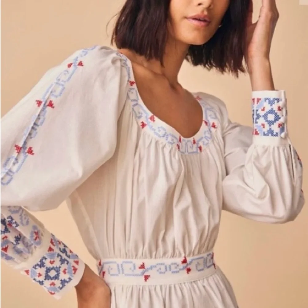 HUNTER BELL Ellie Dress White with Blue Embroidery - Picture 2 of 6